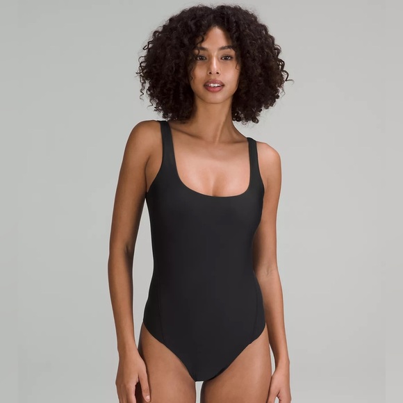 NWT Lululemon Waterside Scoop One-Piece Black size 6 8 - Picture 5 of 11
